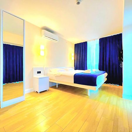 Appartamento Orbi City A D Batumi Esterno foto