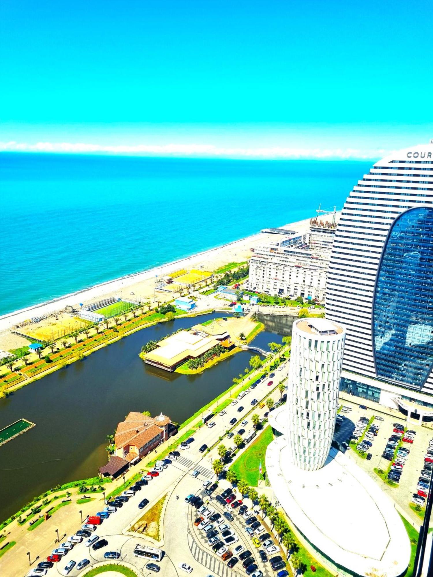 Appartamento Orbi City A D Batumi Esterno foto