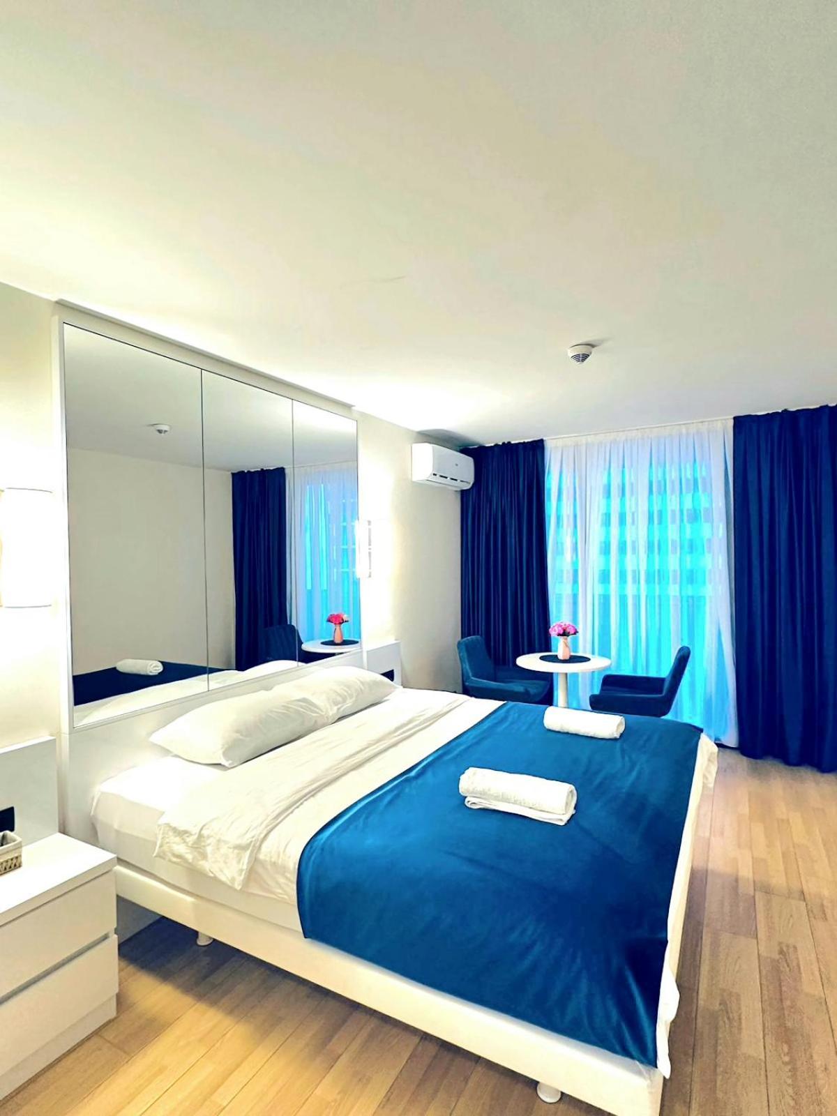 Appartamento Orbi City A D Batumi Esterno foto