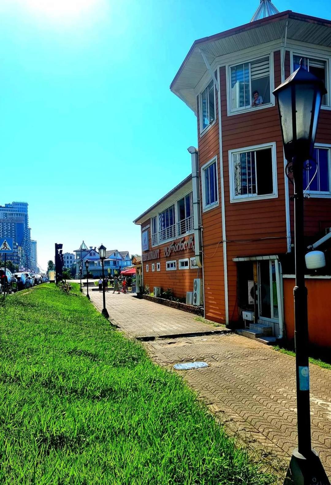 Appartamento Orbi City A D Batumi Esterno foto