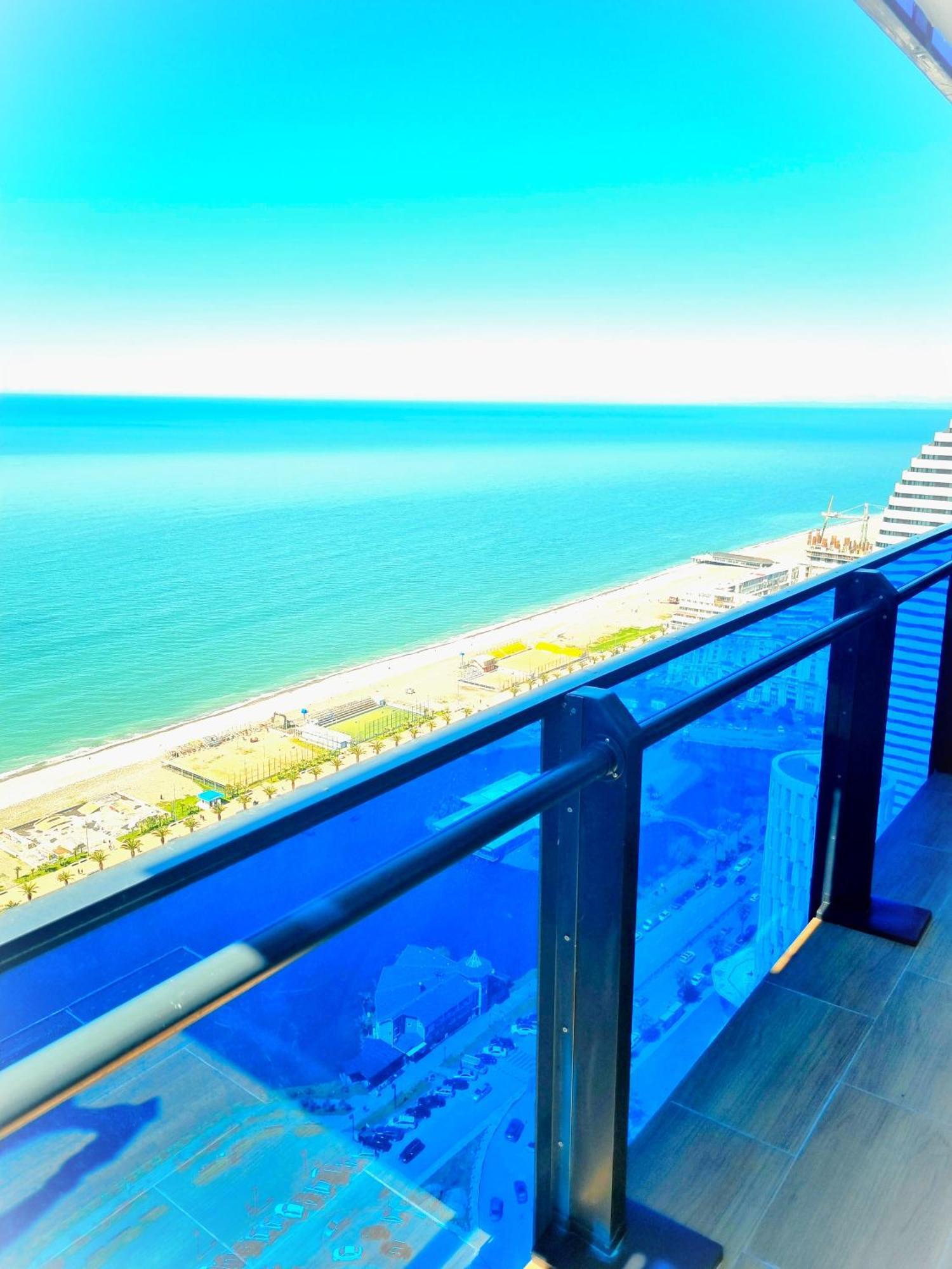 Appartamento Orbi City A D Batumi Esterno foto